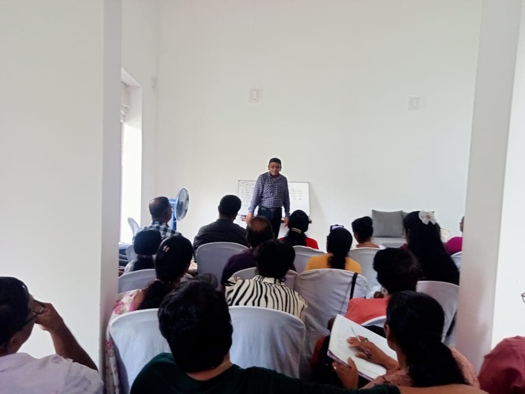 සාම්ප්රදායික පන්ති